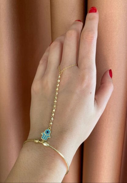 Fatma Ana Eli Charmlı Kelepçe Şahmeran