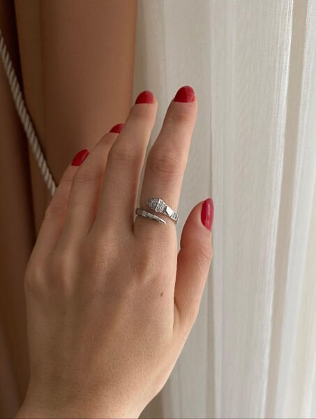 Taşlı Silver Yılan Yüzük