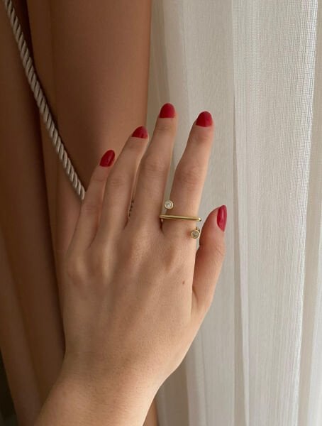 İki Taşlı Sarmal Gold Yüzük