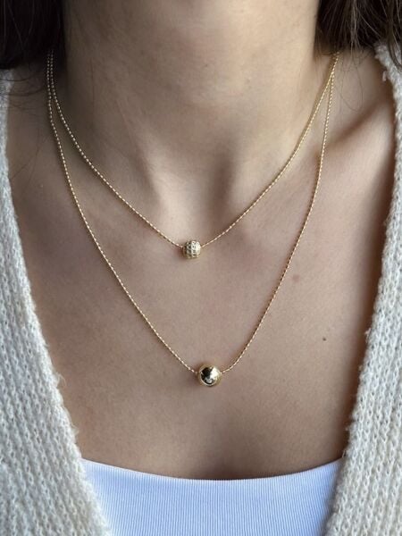 Daire Charmlı Dolama Zincir Kolye