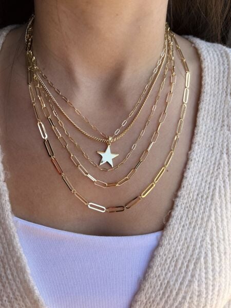 Beş Sıra Yıldız Uçlu Kolye