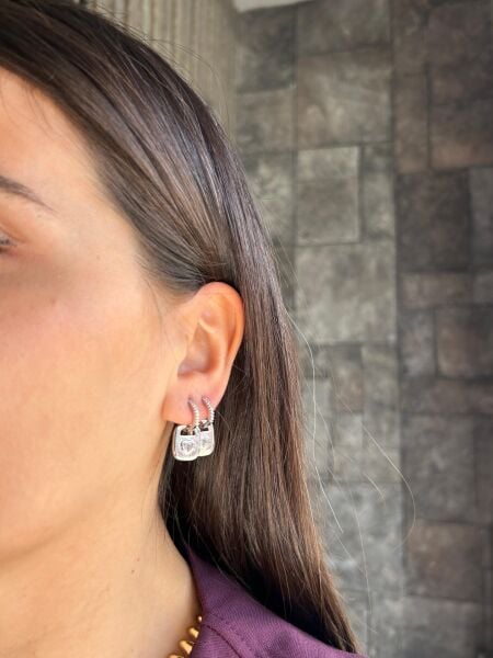 Kalpli Minimal Küpe