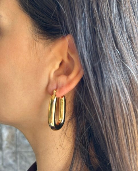 Altın U Desen Küpe