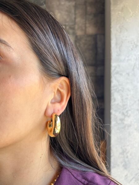 Altın Ay Halka Küpe