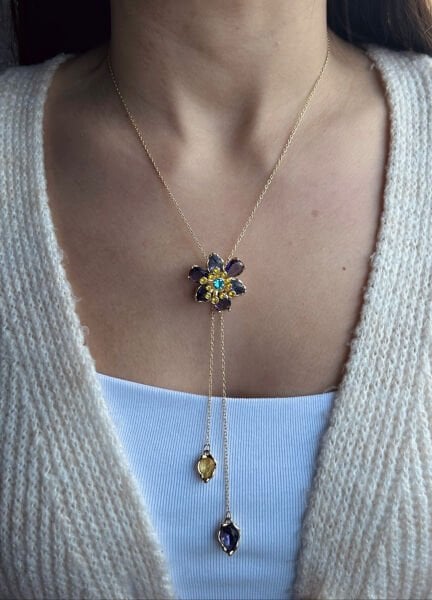Çiçekli Ayarlanabilir Kolye Mor